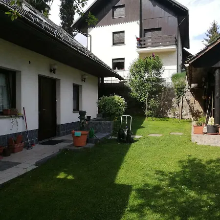 Apartman Sopar